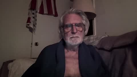 AlphaUniform online show from 01.12.25