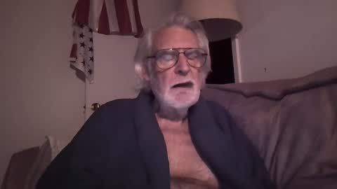 AlphaUniform online show from 01.19.25