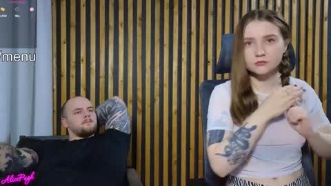 Snapshot of alpugh chatting on 03.09.25 Woland Alice Pugh online show from 03.09.25