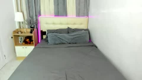 Snapshot of althea_xx chatting on 11.13.25 Andrea online show from 11.13.25