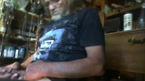 alwayshard4u1 online show from 02.23.25