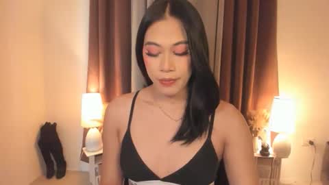 alwina_williams online show from 04.05.26