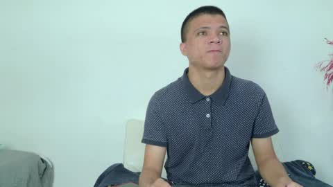 aly_n_sebas online show from 04.18.26