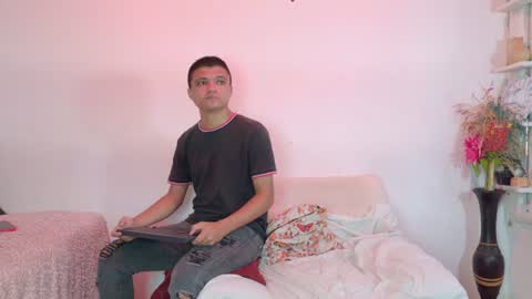 aly_n_sebas online show from 07.25.26