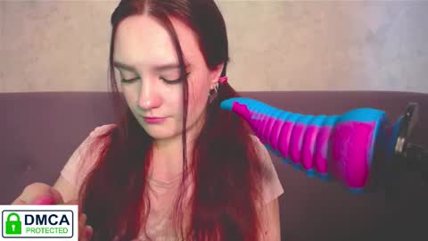 Alyssa online show from 11.06.25