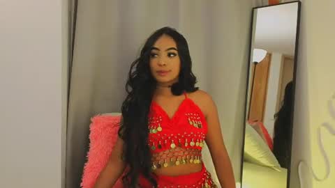 Snapshot of alyssa_bunnyx chatting on 06.20.26 . online show from 06.20.26