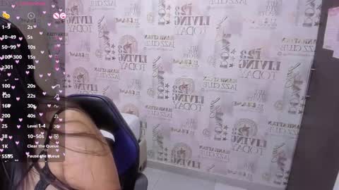  ALYSSA   online show from 03.06.25