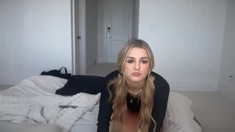 alyssastonee online show from 09.28.25