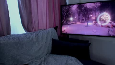 Alyssa  I will be online December 2 at 2000 UTC  online show from 02.12.25