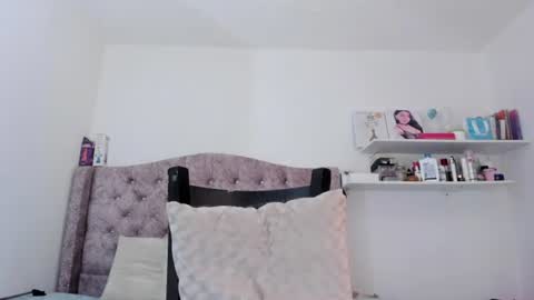 Snapshot of amadamar chatting on 07.03.26 valentia online show from 07.03.26