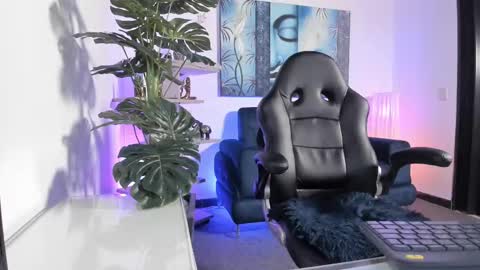 anny online show from 03.05.25