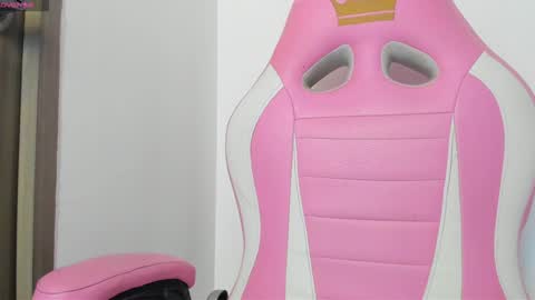 Amaia Mendoza online show from 01.18.25