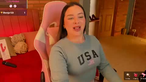 Hi Im AmaiaHelp me reach 100 likes online show from 07.14.26