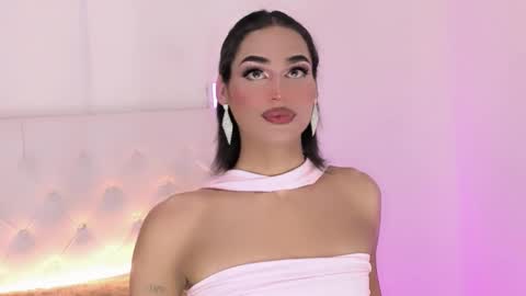 amal_baddel_ online show from 12.21.25