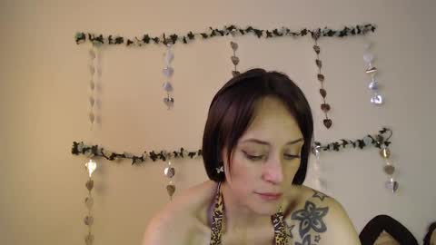 Amalett online show from 03.10.25