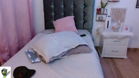 AMALIA online show from 01.03.25