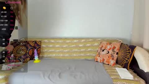 Amalia online show from 01.14.26