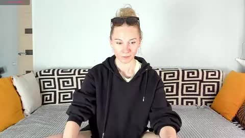 Amalia online show from 04.29.26