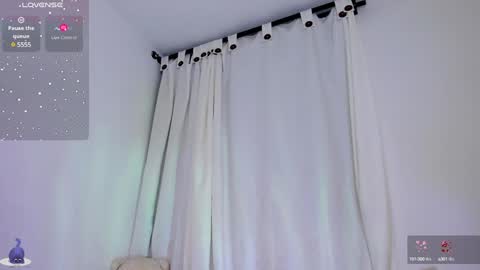 Snapshot of amaliaandrade chatting on 12.10.24 Amalia real MIA online show from 12.10.24