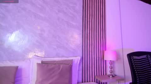 Luisa online show from 02.11.26