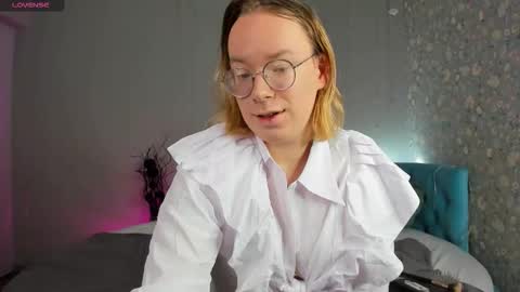 Snapshot of amanda_butlerr chatting on 01.15.26 Hi im Amanda online show from 01.15.26