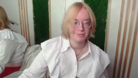 Hi im Amanda online show from 06.20.26