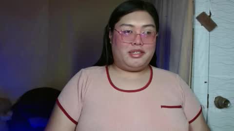 Snapshot of amanda_fetish chatting on 10.14.25 amanda_fetish online show from 10.14.25