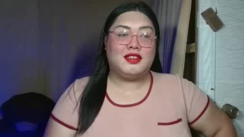 Snapshot of amanda_fetish chatting on 10.21.25 amanda_fetish online show from 10.21.25