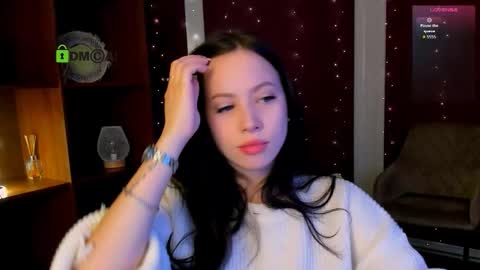 Snapshot of amanda_miki chatting on 12.16.25 Ami online show from 12.16.25