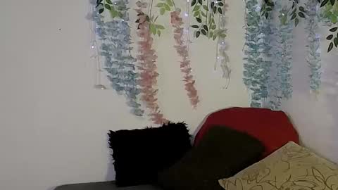 amanda milf 1 online show from 11.27.25