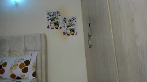 Snapshot of amanda_tint chatting on 01.08.26 Amanda tint online show from 01.08.26