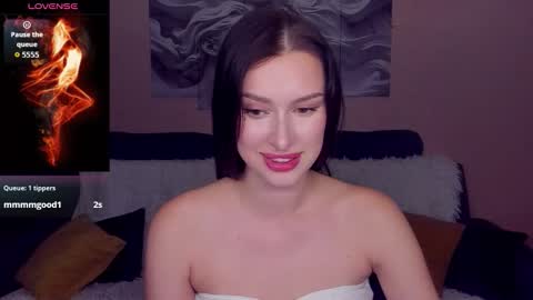 Snapshot of amandaair chatting on 11.09.25 AmandaAir online show from 11.09.25