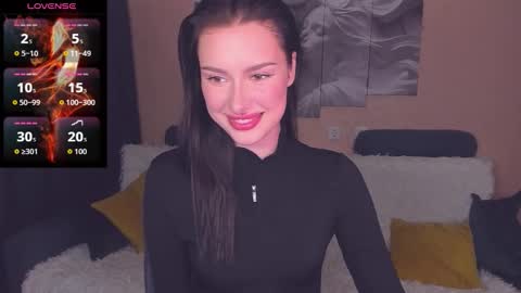 Snapshot of amandaair chatting on 11.23.25 AmandaAir online show from 11.23.25