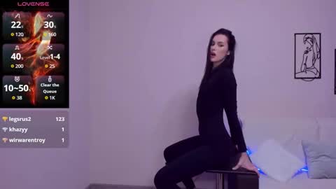 Snapshot of amandaair chatting on 11.26.25 AmandaAir online show from 11.26.25