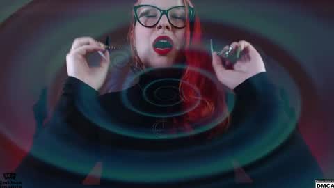 Snapshot of amanita__pantherina chatting on 12.09.24 Goddess Amanita online show from 12.09.24