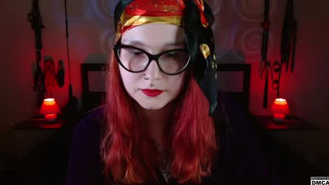 Snapshot of amanita__pantherina chatting on 12.11.24 Goddess Amanita online show from 12.11.24