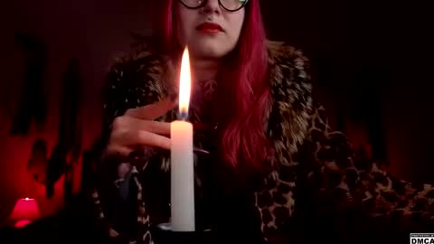 Snapshot of amanita__pantherina chatting on 12.18.25 Goddess Amanita online show from 12.18.25