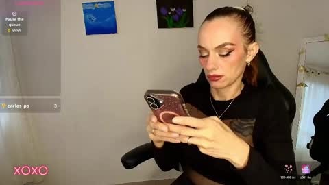 Amara Fey online show from 05.17.26