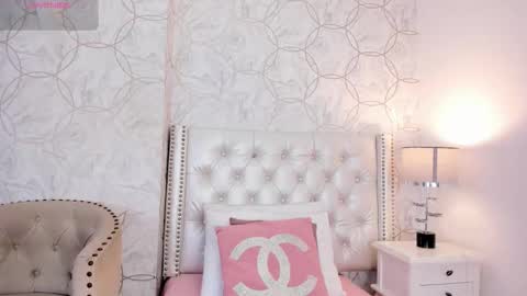 amara_rousse online show from 01.12.26