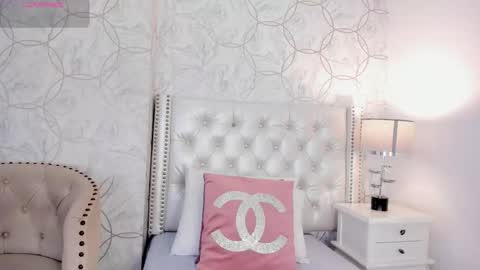 amara_rousse online show from 01.18.26