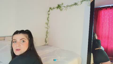 Amara Vega  online show from 06.30.26