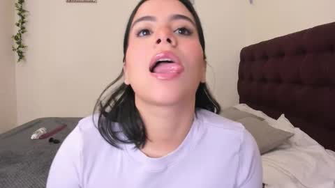 Snapshot of amaraa_01 chatting on 12.16.25 Amaraa 01 online show from 12.16.25