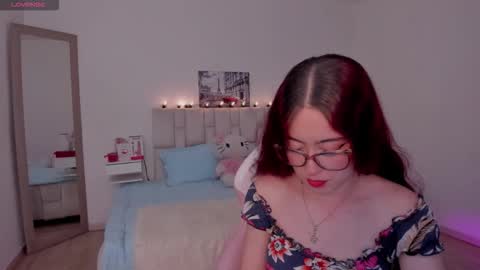 amaraa_couper1 online show from 03.17.26