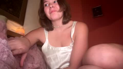 Snapshot of amaraelise chatting on 02.17.25 Amara Elise online show from 02.17.25