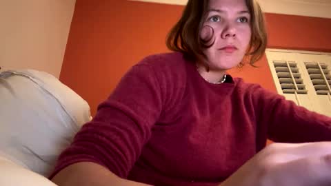 Snapshot of amaraelise chatting on 02.26.25 Amara Elise online show from 02.26.25
