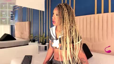 Snapshot of amarafierce chatting on 12.04.25 Amara online show from 12.04.25