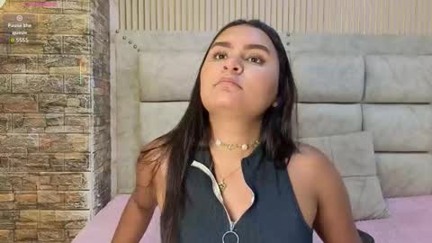 amarahanks_ online show from 12.17.25