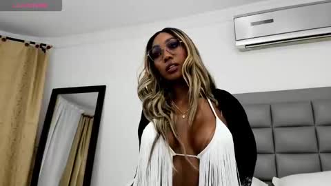 amaraluxe online show from 10.11.25