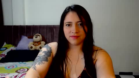 Snapshot of amaranta_wills chatting on 12.17.25 Amaranta wills online show from 12.17.25