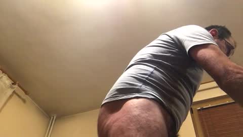 Snapshot of amaranther chatting on 10.13.25 Amaranther online show from 10.13.25